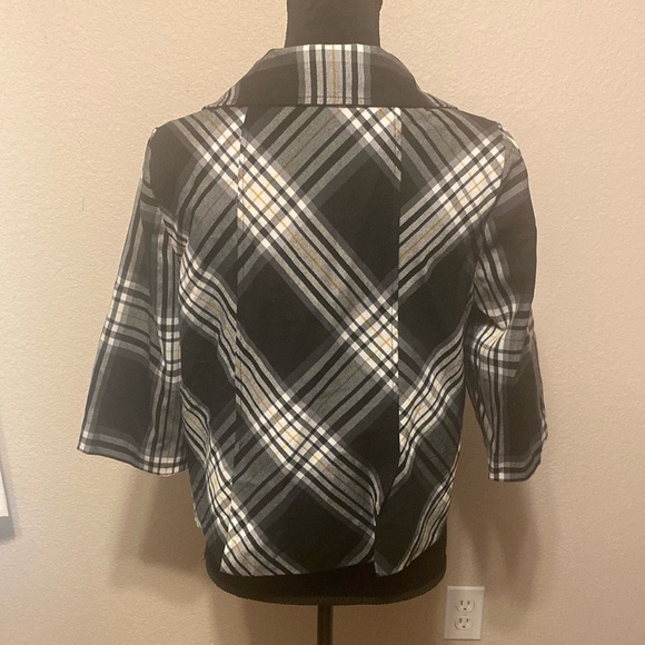 FANG Black and White Plaid 3/4 Sleeve Coat with Large Buttons - Picture 2 of 5
